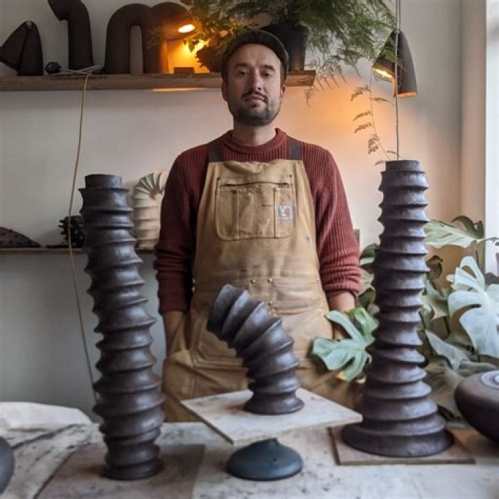 Ceramicists' ovens