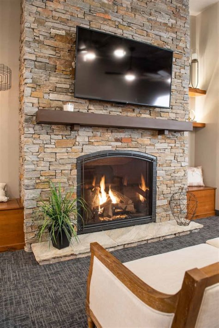 Evidence that a fireplace was used