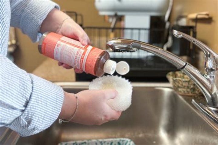 It produces suds