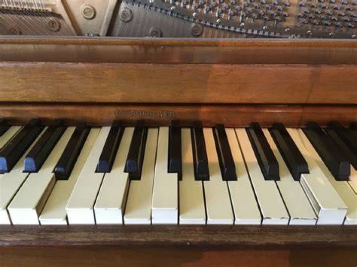 Metal used in piano wire