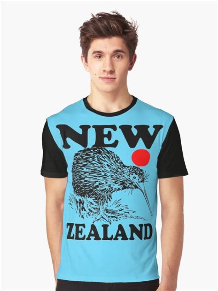 New Zealand bird with hairlike feathers