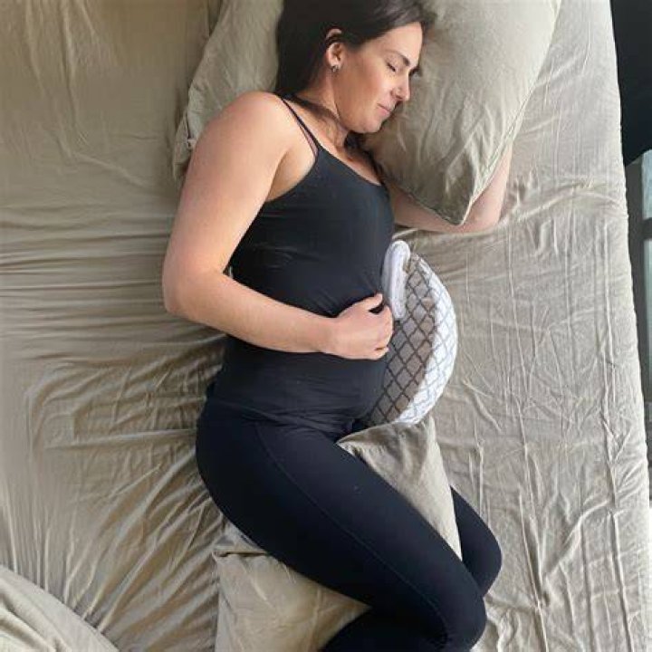 Soothe to sleep as a baby
